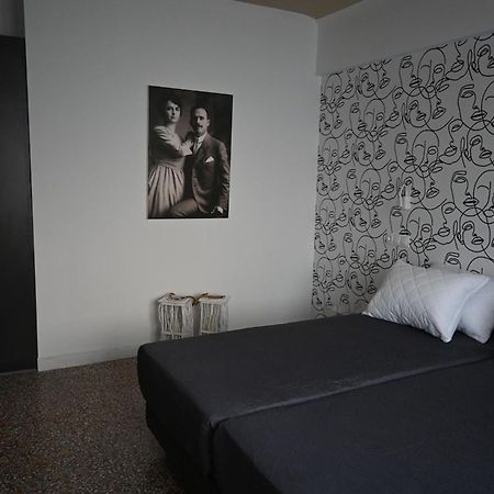 Haris 303 Apartment By Vpn Accomodation Athènes Extérieur photo