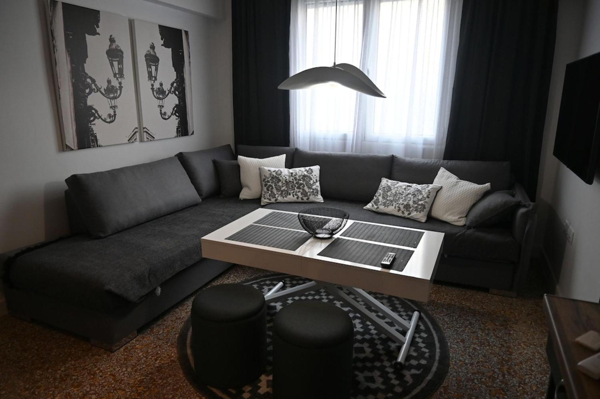 Haris 303 Apartment By Vpn Accomodation Athènes Extérieur photo
